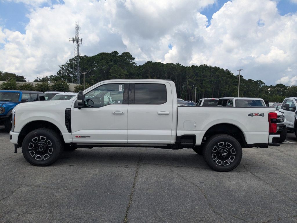 2025 Ford F-250 Super Duty Platinum