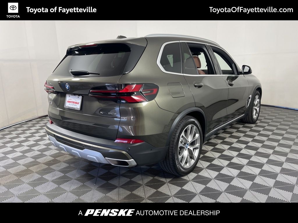 Thumbnail: 2024 BMW X5 - 18