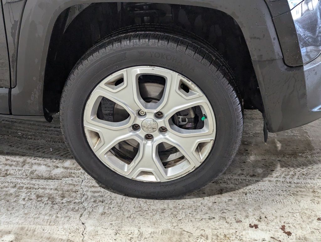 2015 Jeep Renegade Limited photo