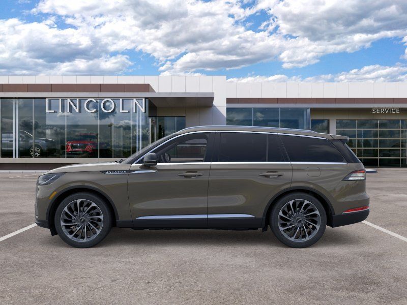 Thumbnail: 2026 Lincoln Aviator - 3