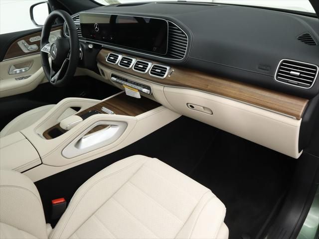 Thumbnail: 2026 Mercedes-Benz GLE - 19