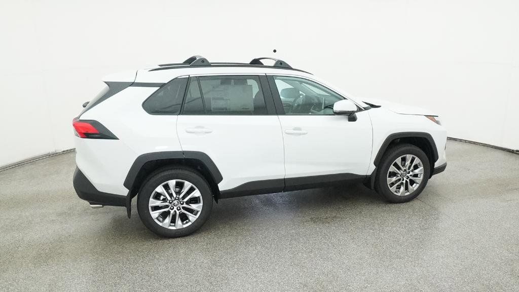 Thumbnail: 2025 Toyota RAV4 - 16