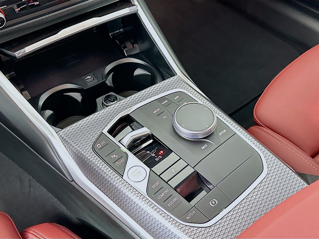 Thumbnail: 2026 BMW 3 Series - 15