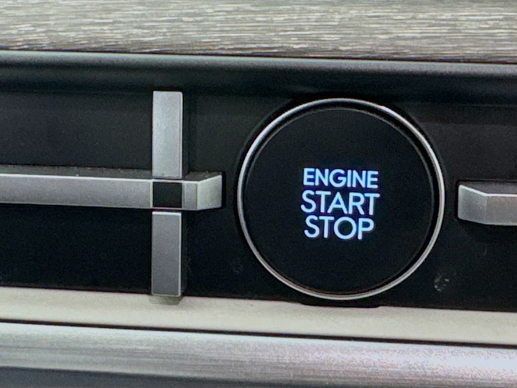 Used Car 2025 Hyundai Santa Fe  Calligraphy For Sale Under $40,000 In Austin, Texas