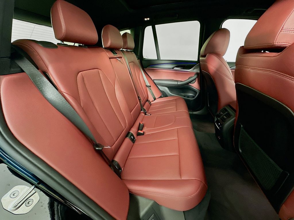 Thumbnail: 2022 BMW X3 - 27