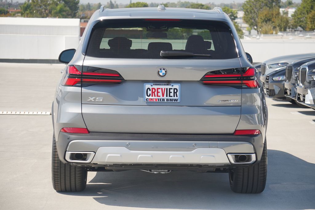Thumbnail: 2026 BMW X5 - 6