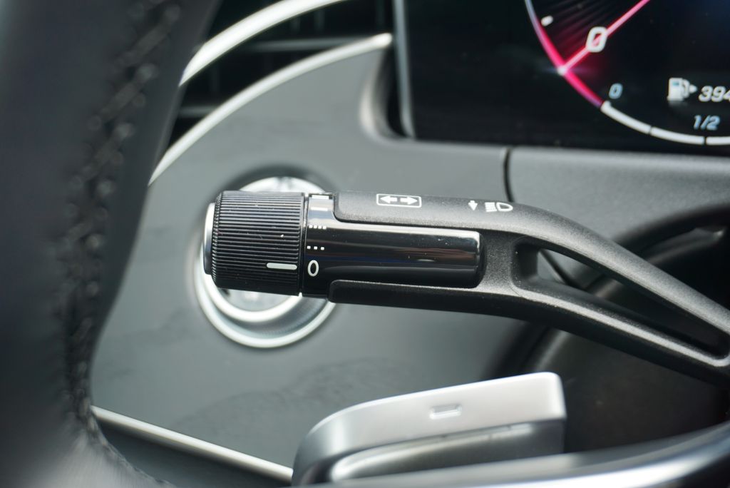 Thumbnail: 2024 Mercedes-Benz E-Class - 28