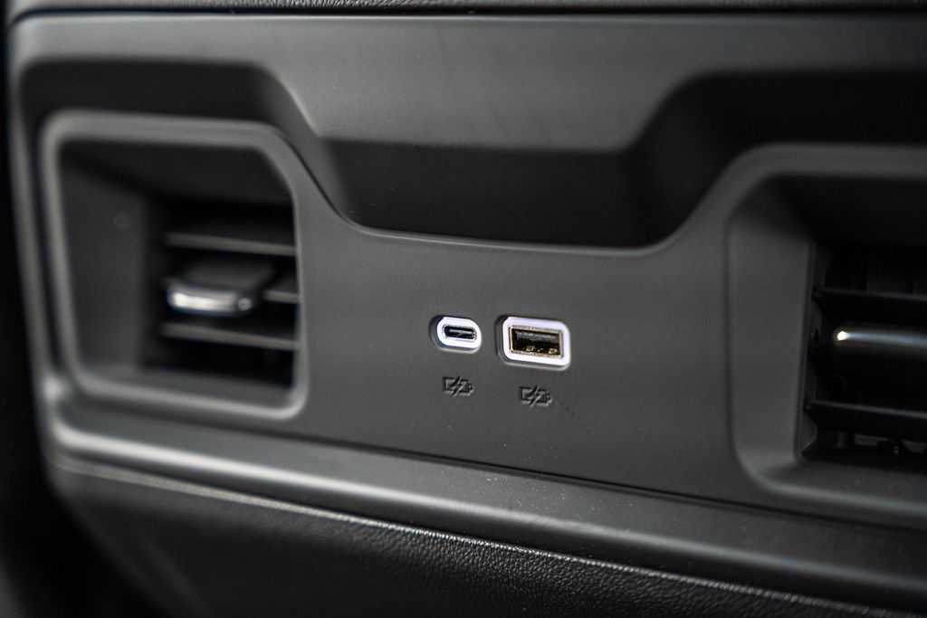 ChevroletSilverado 150033