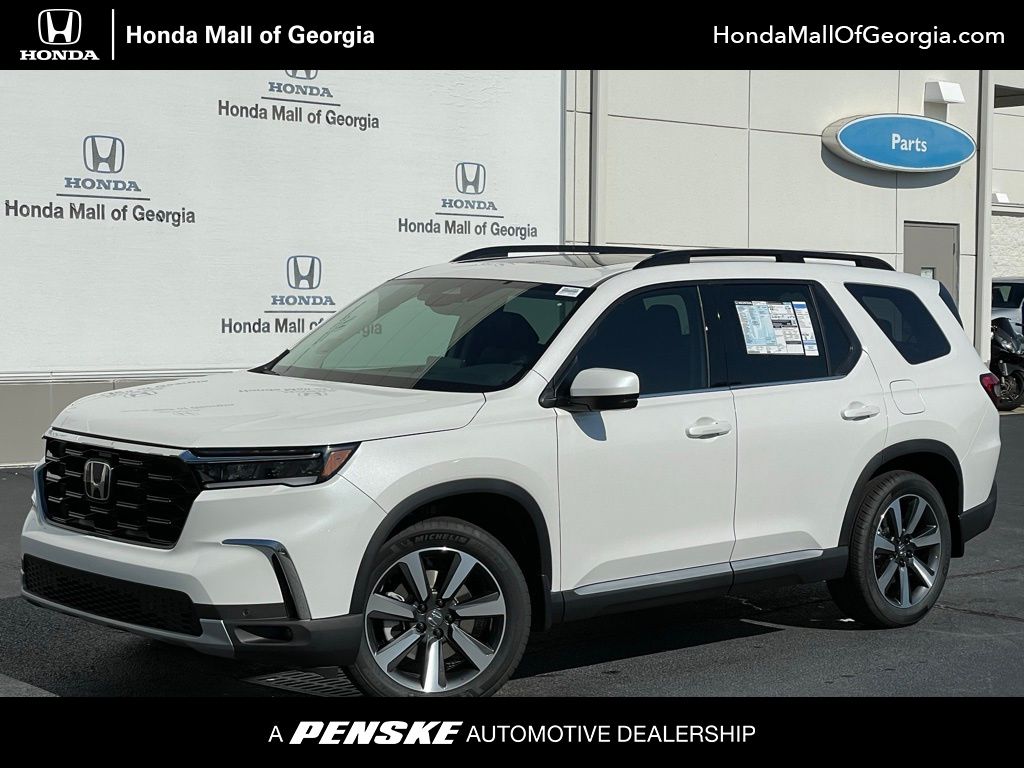 2025 Honda Pilot Touring Hero Image