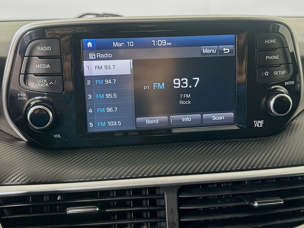 Thumbnail: 2020 Hyundai Tucson - 14