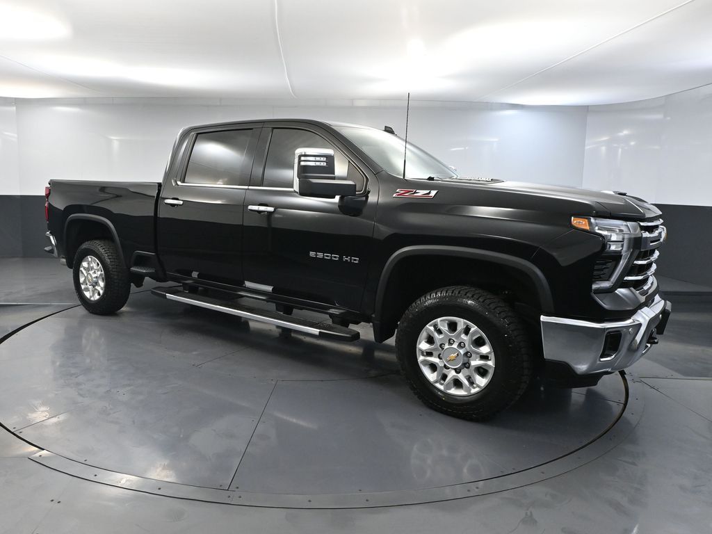 2024 Chevrolet Silverado 2500HD LTZ Crew Cab 4WD    