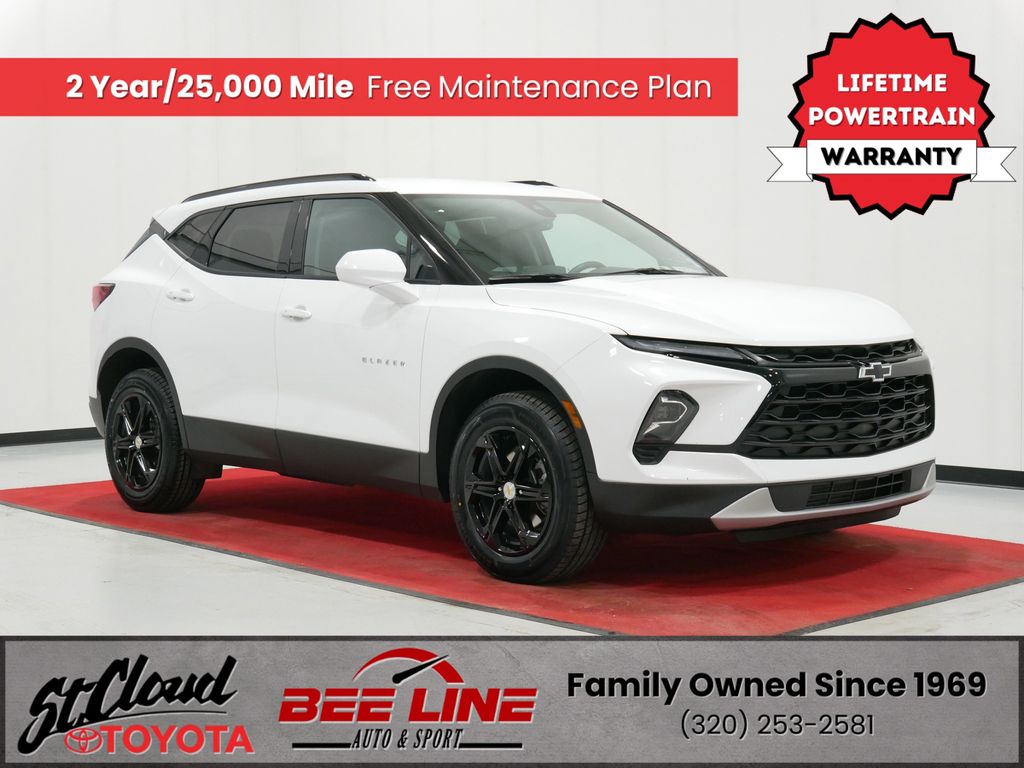 2023 Chevrolet Blazer 2.0T 2LT AWD's photo