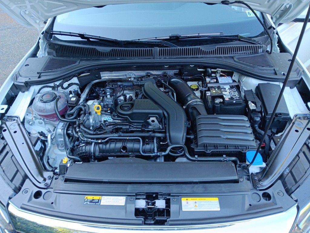 2024 Volkswagen Jetta 1.5T SE 21