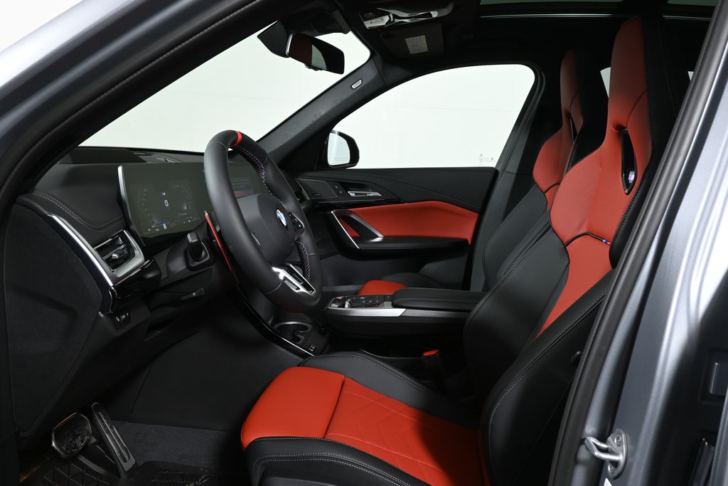 Thumbnail: 2026 BMW X1 - 3