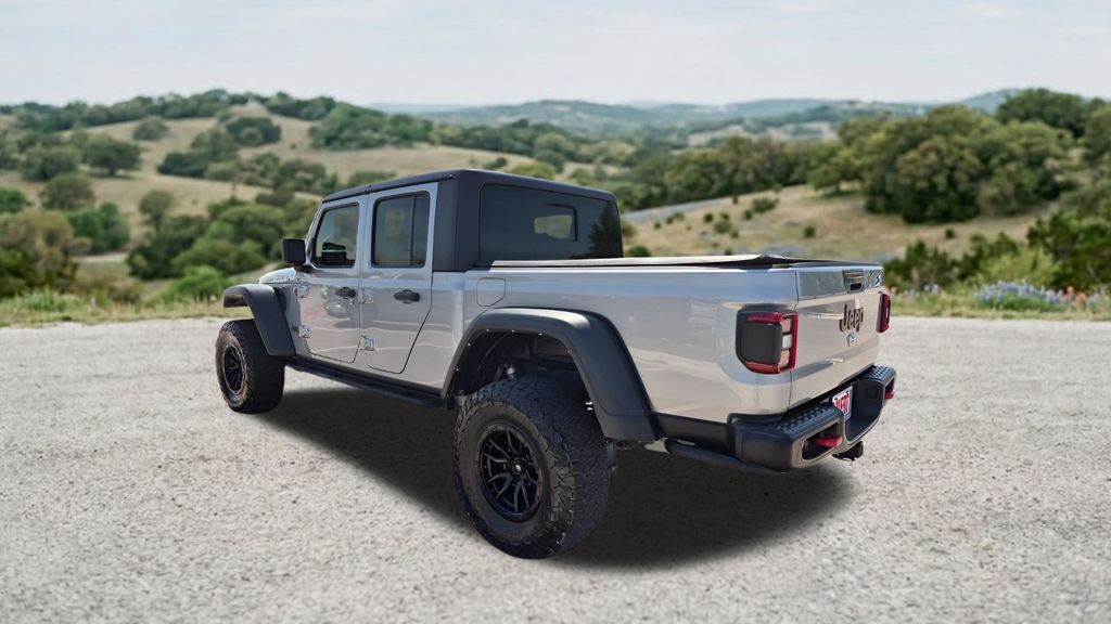 Used Car 2021 Jeep Gladiator  Rubicon For Sale Under $35,000 In Austin, Texas