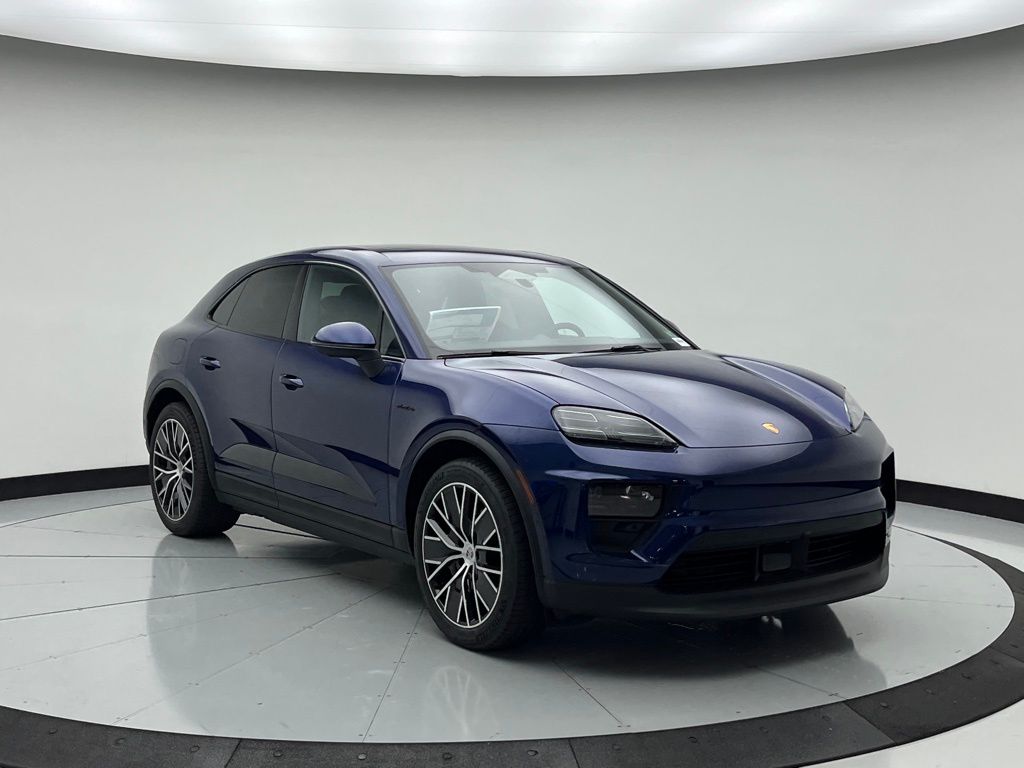 Thumbnail: 2025 Porsche Macan - 7