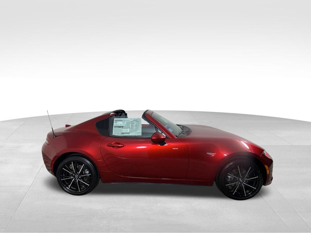 2024 Mazda MX-5 Miata RF Grand Touring 12