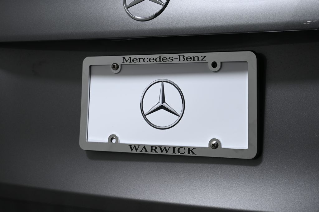 2025 Mercedes-Benz GLB 250 9