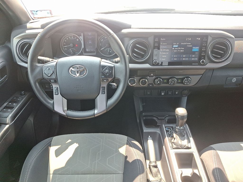 Thumbnail: 2020 Toyota Tacoma - 12