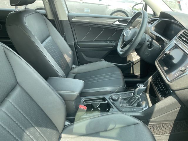 2022 Volkswagen Tiguan 2.0T 6