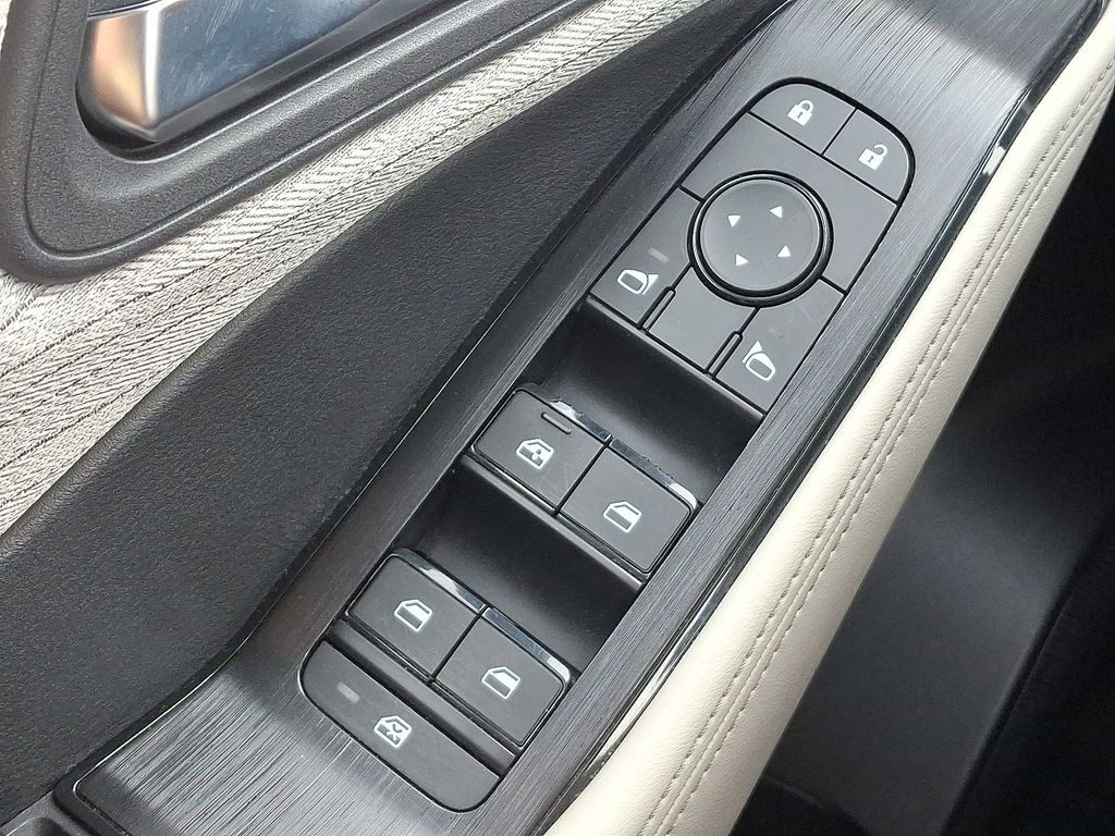 Thumbnail: 2023 Nissan Rogue - 26