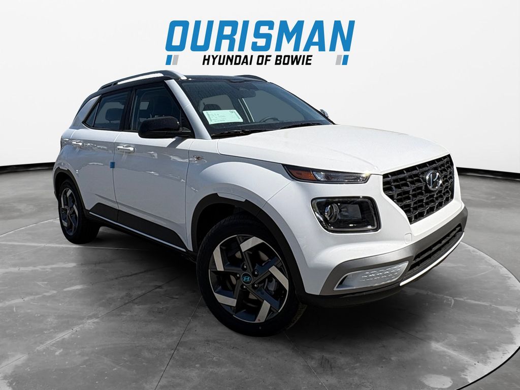 Lunar 2026 Hyundai Venue SEL FWD SUV / Crossover Front-Wheel Drive Continuously Variable Transmission