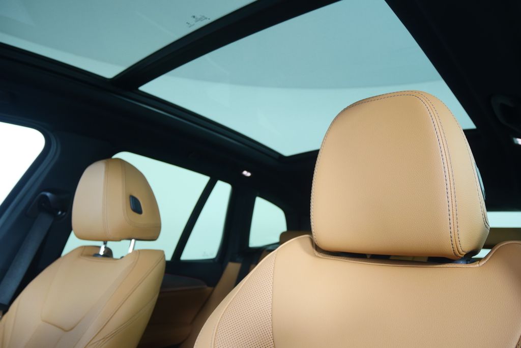 Thumbnail: 2024 BMW X3 - 12