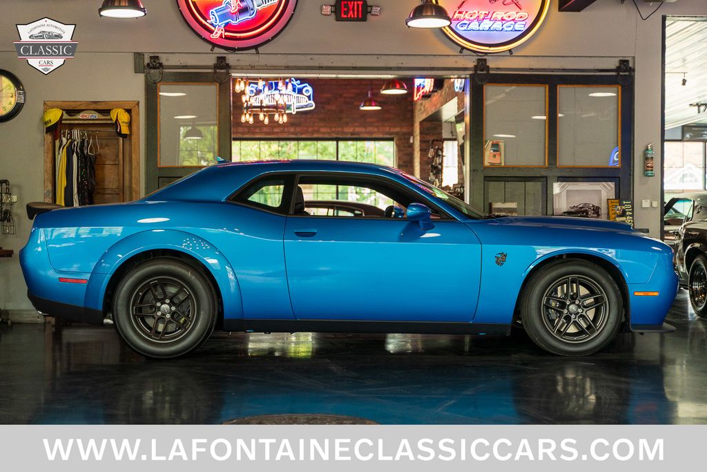 2023 Dodge Challenger 211