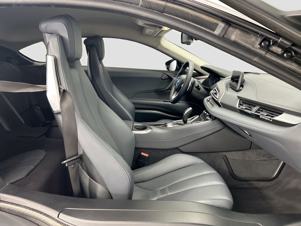 Thumbnail: 2020 BMW  - 19