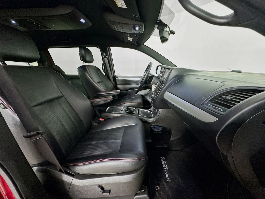 Used Car 2015 Dodge Grand Caravan  R/t For Sale Under $10,000 In Austin, Texas