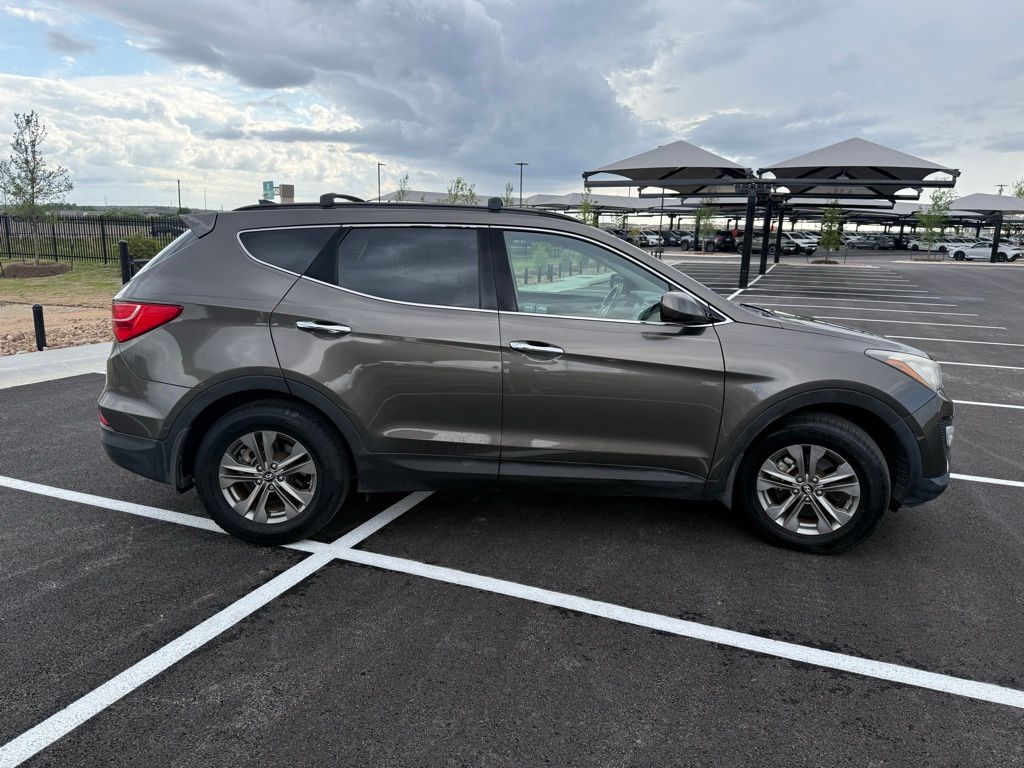Thumbnail: 2014 Hyundai Santa Fe - 4