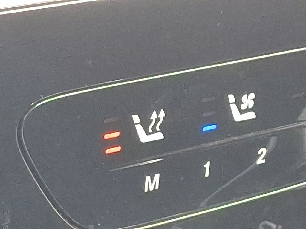 Thumbnail: 2023 Mercedes-Benz S-Class - 25