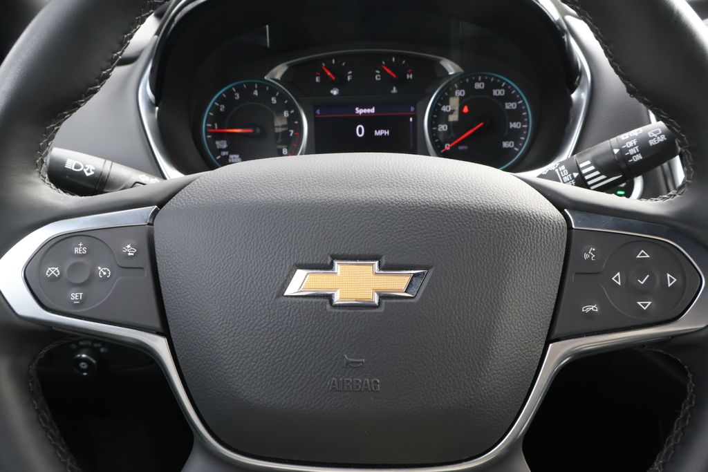 Thumbnail: 2023 Chevrolet Traverse - 32