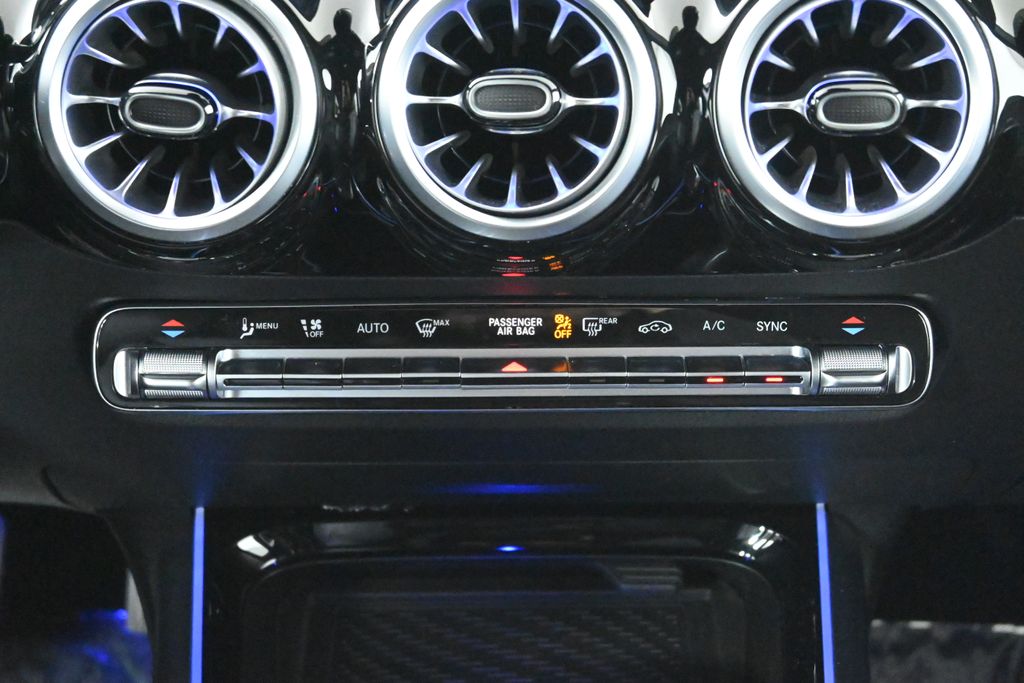 2025 Mercedes-Benz GLA 250 4MATIC 20