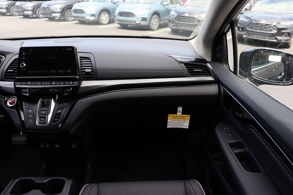 Thumbnail: 2026 Honda Odyssey - 18
