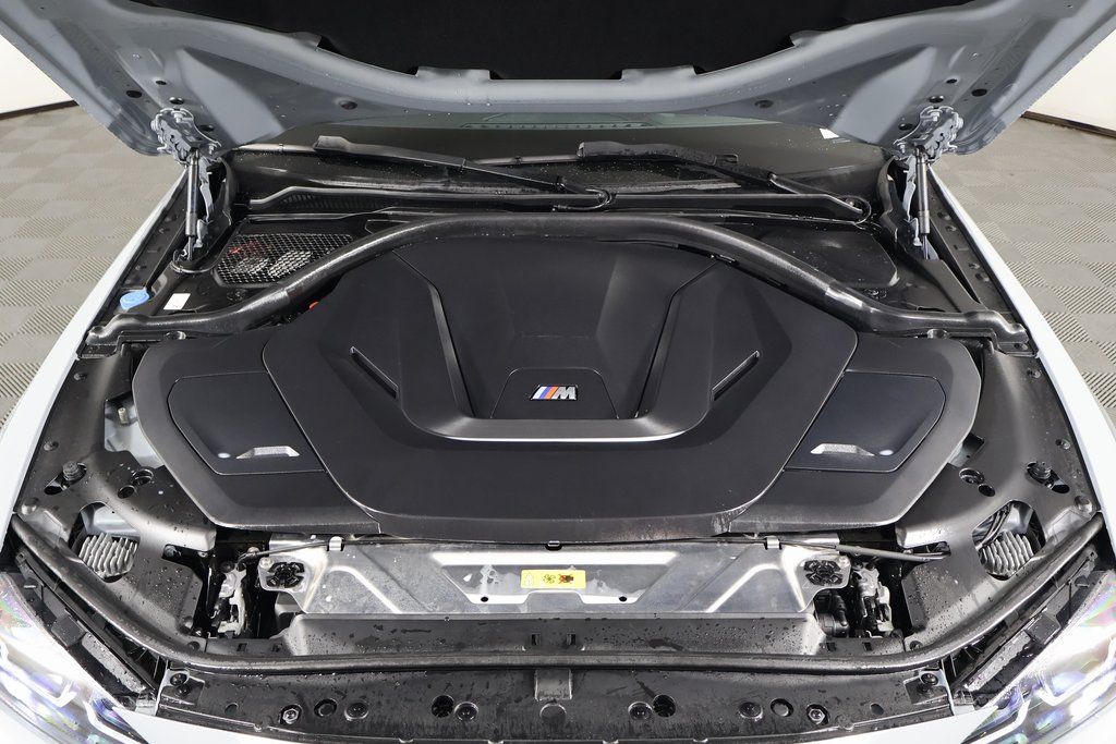 Thumbnail: 2023 BMW i4 - 15