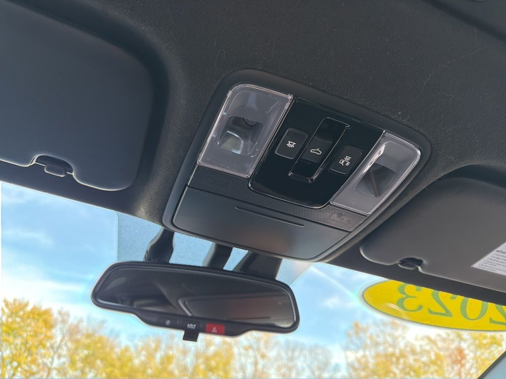 Thumbnail: 2023 Kia Forte - 14