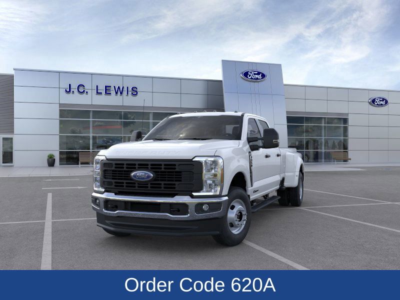 2025 Ford F-350 Super Duty XL
