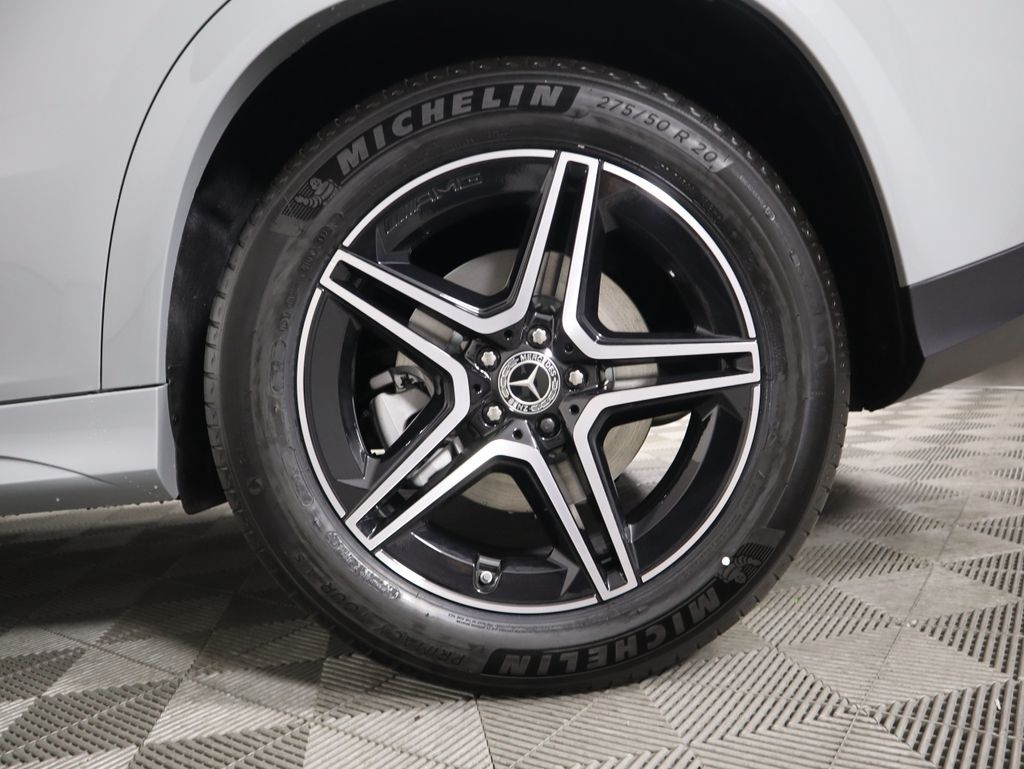 Thumbnail: 2026 Mercedes-Benz GLE - 32