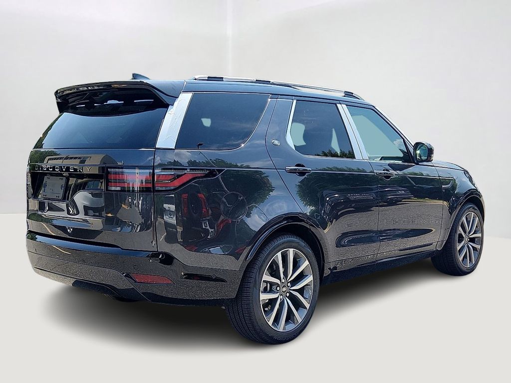 Thumbnail: 2025 Land Rover Discovery - 3