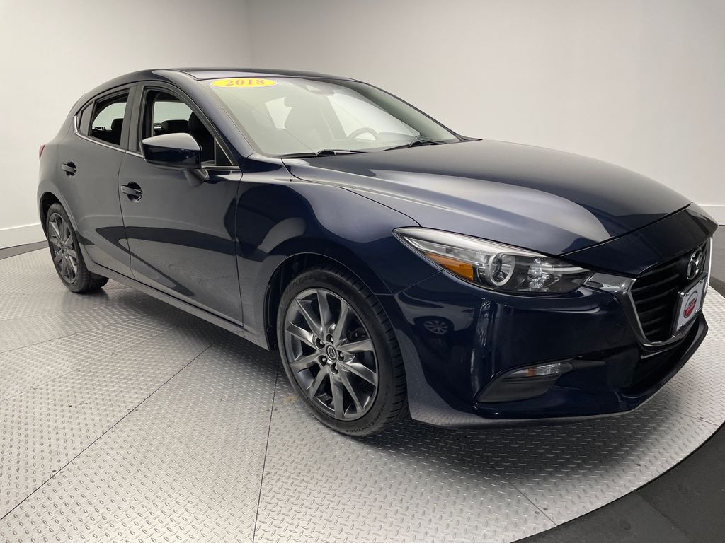 Thumbnail: 2018 Mazda Mazda3 - 3