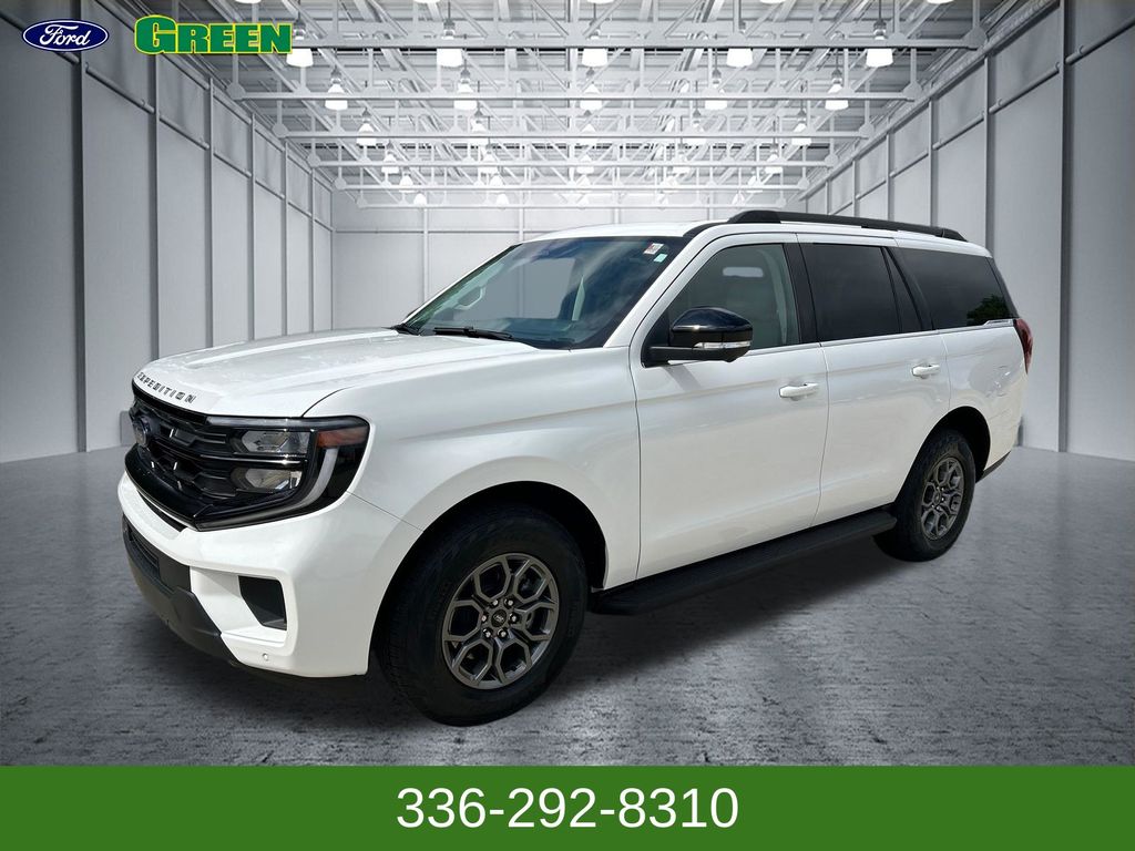 White Metallic 2025 Ford Expedition SUV / Crossover Four-Wheel Drive Automatic