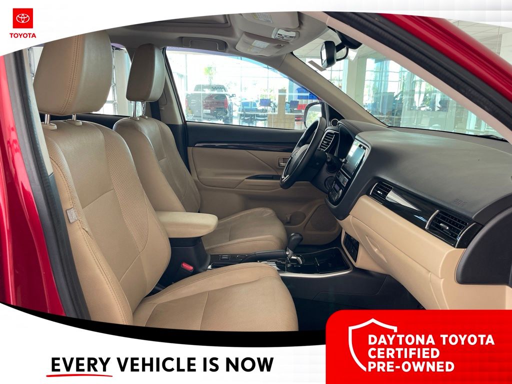 Used 2017 Mitsubishi Outlander SUV