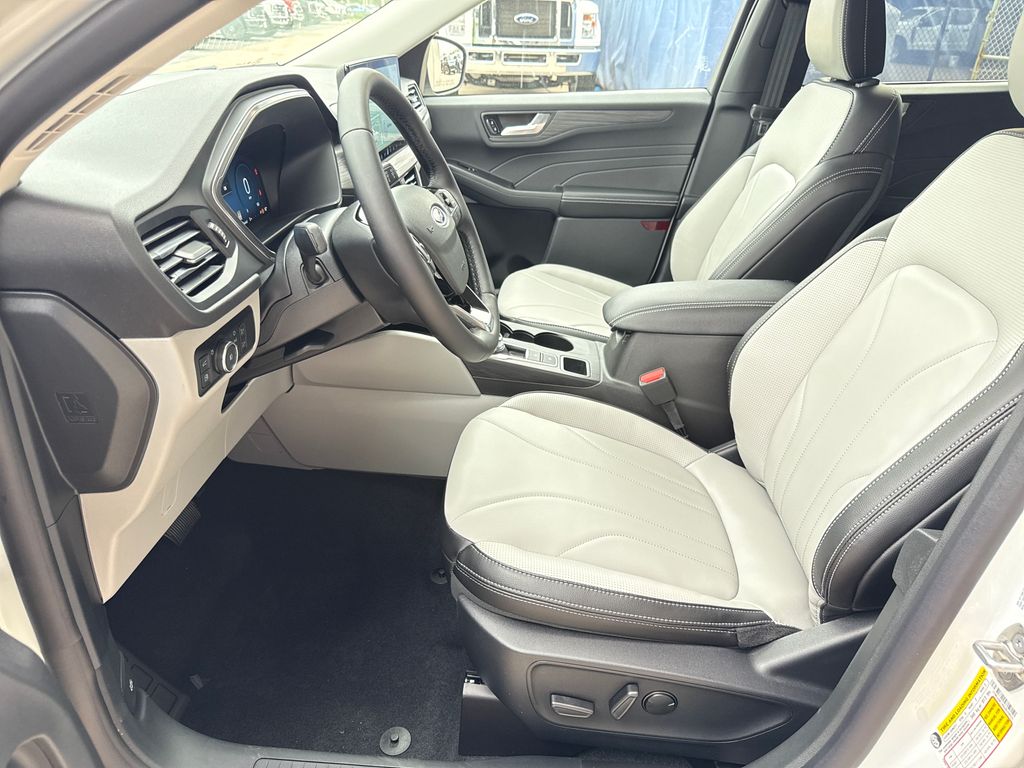 2025 Ford Escape Plug-In Hybrid Base photo 15