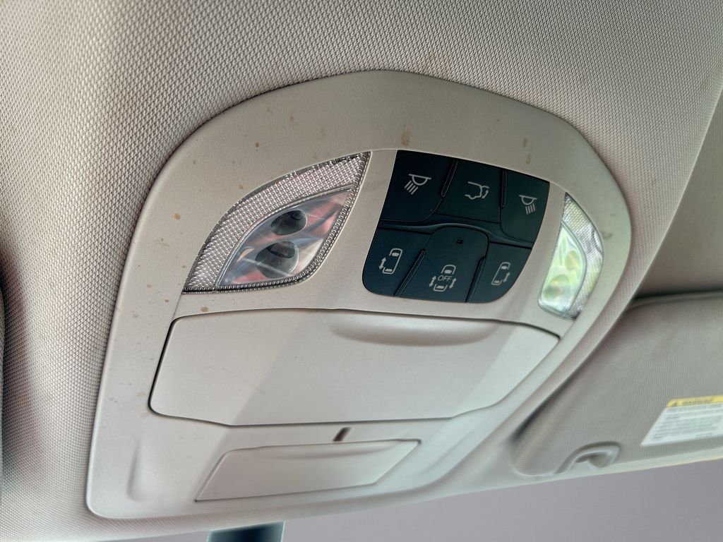 Thumbnail: 2024 Chrysler Pacifica - 27