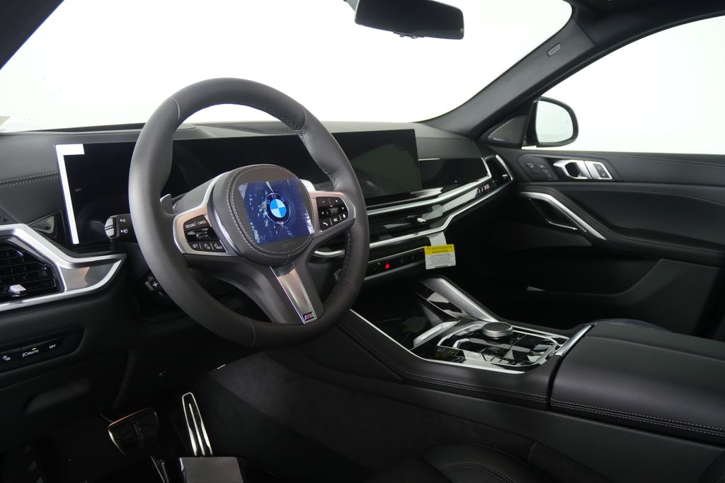 Thumbnail: 2026 BMW X6 - 11
