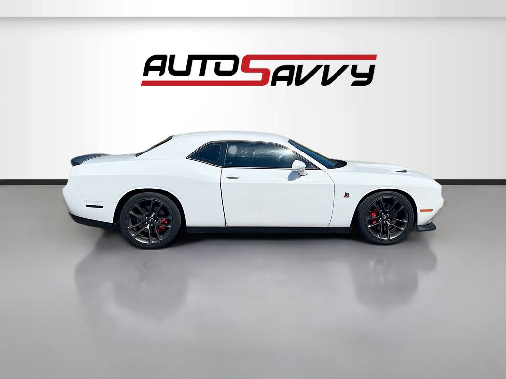 Used 2022 White Dodge R/T Scat Pack image 8