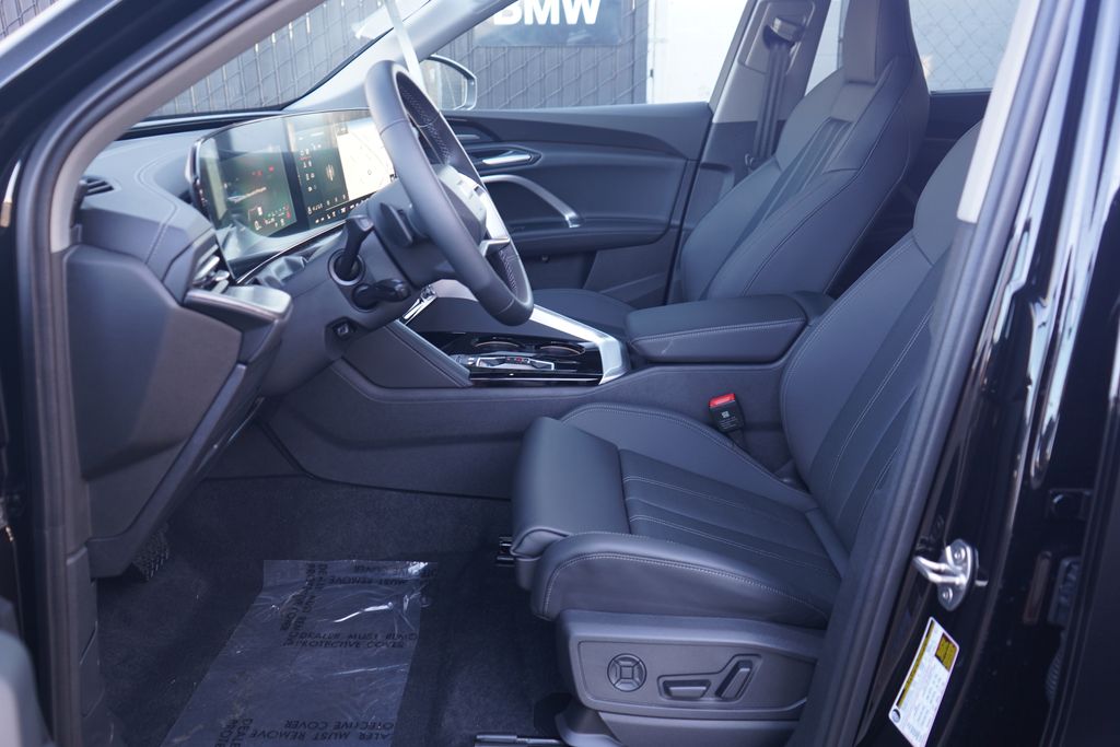 Thumbnail: 2025 Audi Q5 - 6