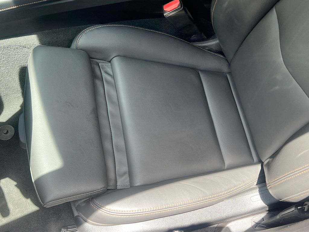 Used 2025 Silver Cadillac V-Series image 20