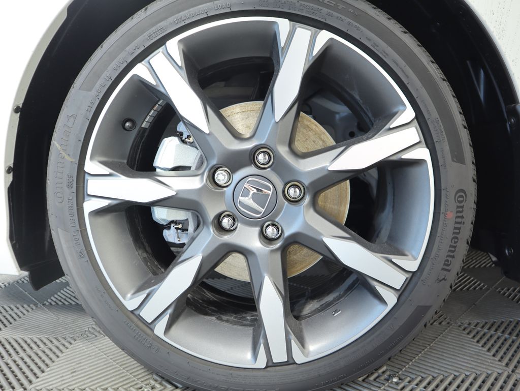 Thumbnail: 2026 Honda Civic - 32